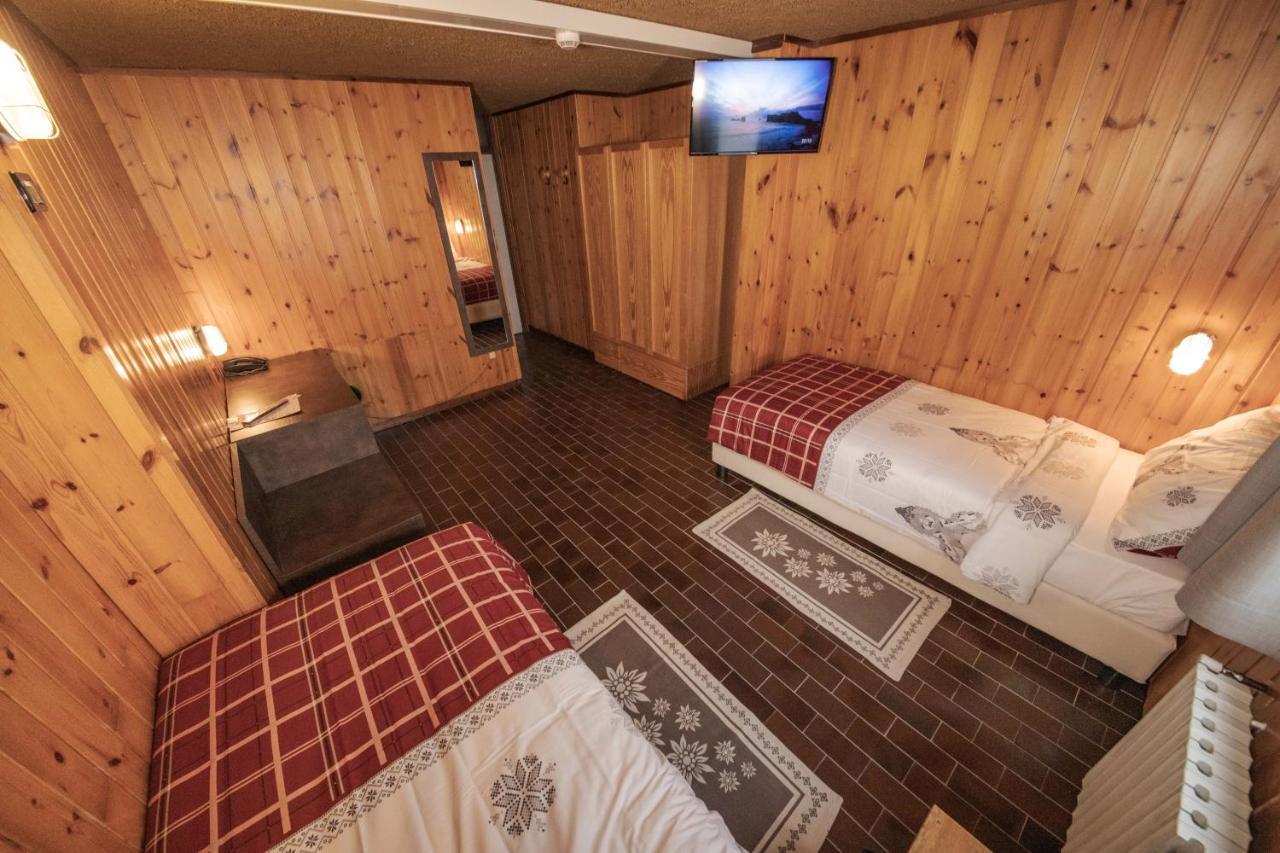 Albergo Quarto Pirovano Passo Stelvio Εξωτερικό φωτογραφία