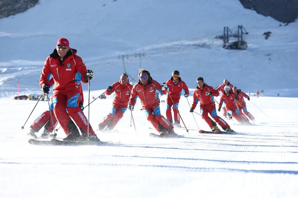 Albergo Quarto Pirovano Passo Stelvio Εξωτερικό φωτογραφία