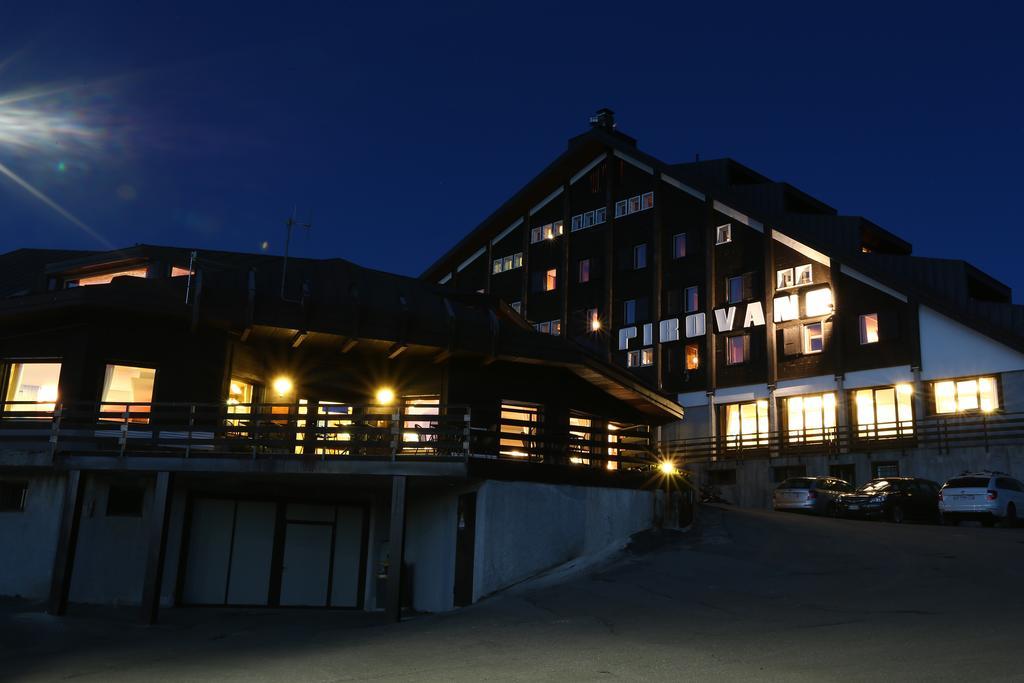 Albergo Quarto Pirovano Passo Stelvio Εξωτερικό φωτογραφία
