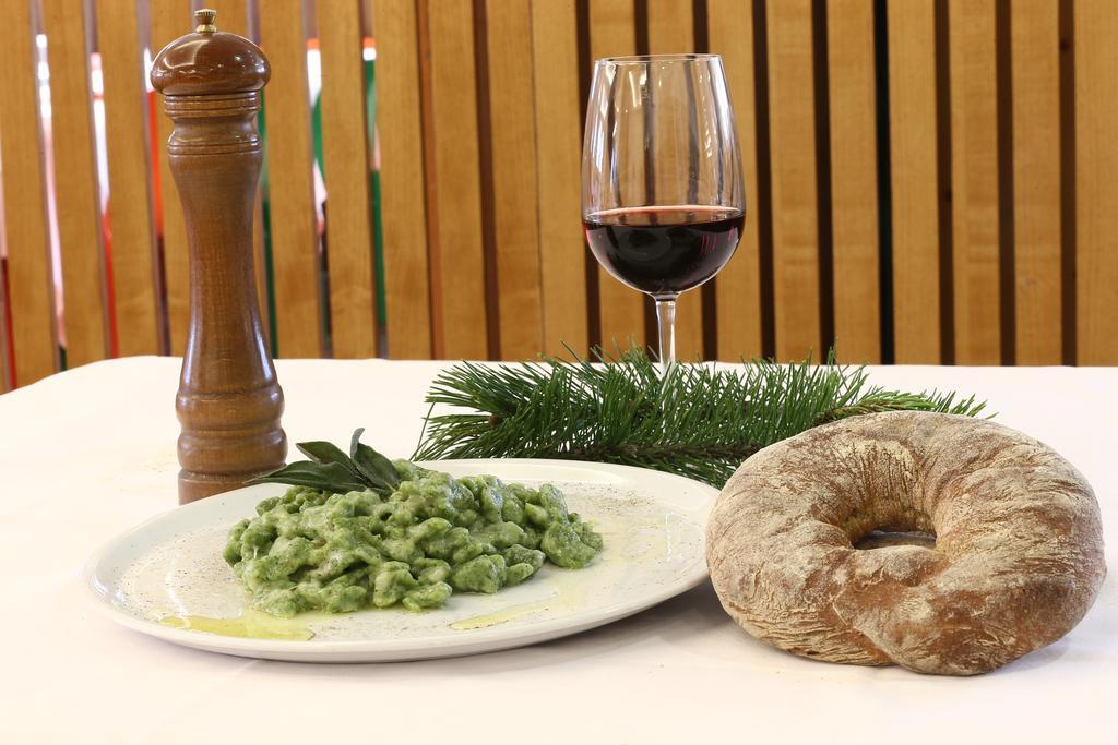 Albergo Quarto Pirovano Passo Stelvio Εξωτερικό φωτογραφία