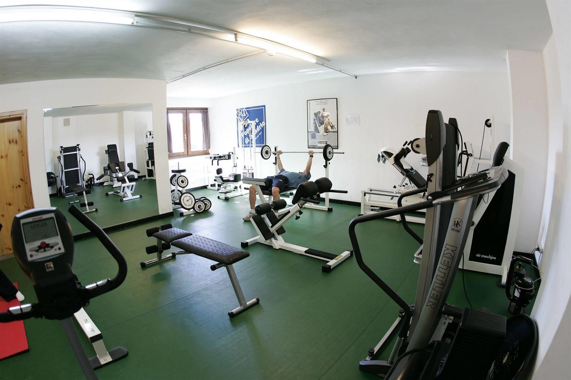 Albergo Quarto Pirovano Passo Stelvio Εξωτερικό φωτογραφία